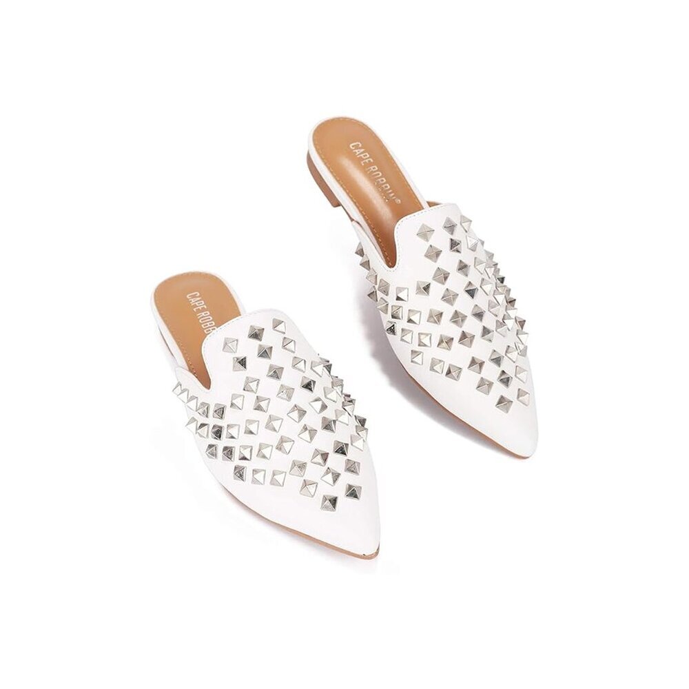 NWT Cape Robbin Enny Silver Studded Mules White Women 11